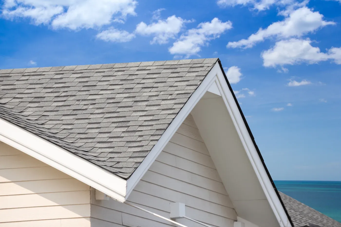 A new roof installed by Southern Exteriors in Sugar Hill, GA